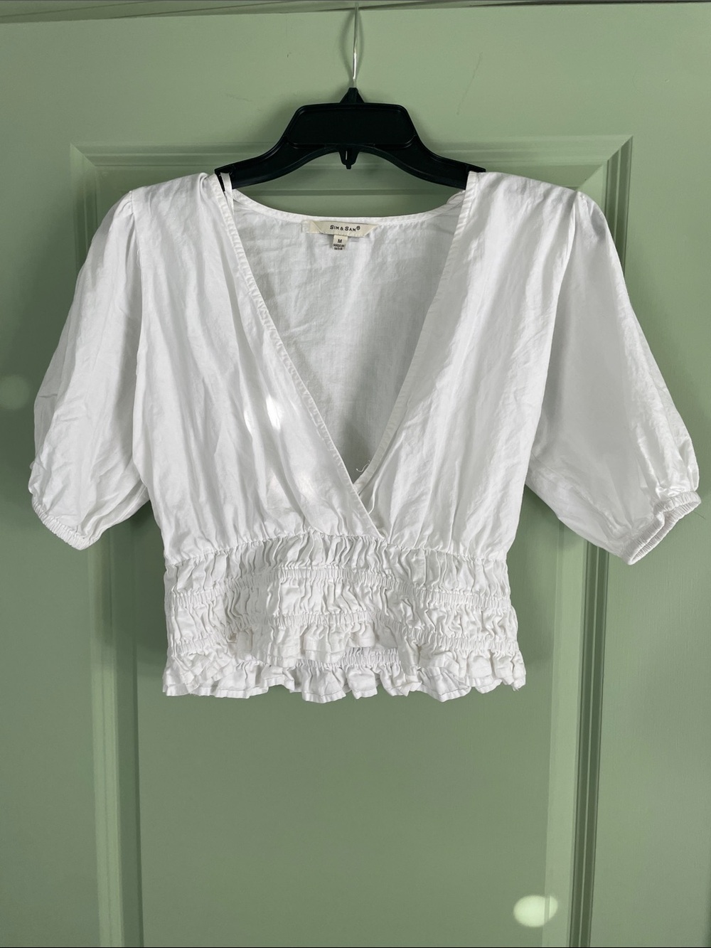 Short sleeve V neck Crop top